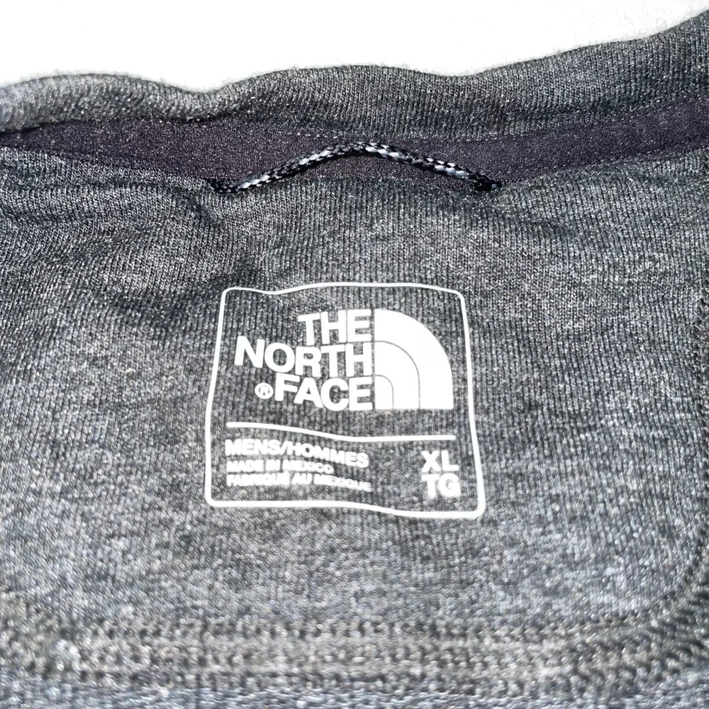 The North Face Mens XL Gray Long Sleeve Crew Neck Shirt A3MG5 FA18 Cotton Blend